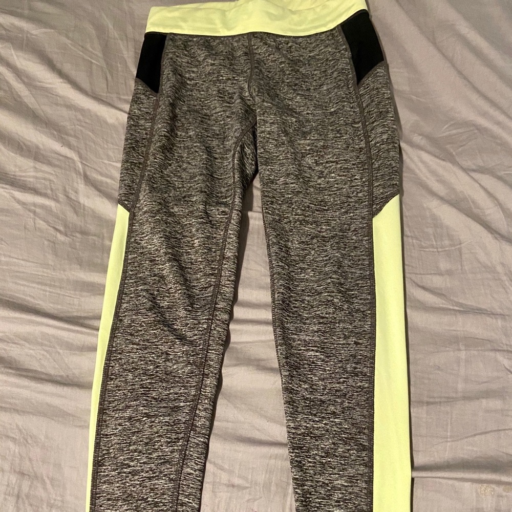 Women’s Yoga Leggings